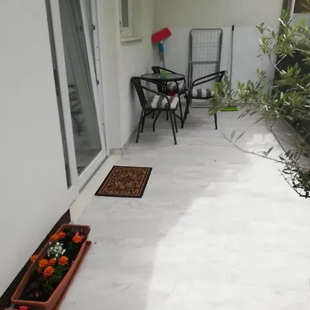 Nik Apartman *