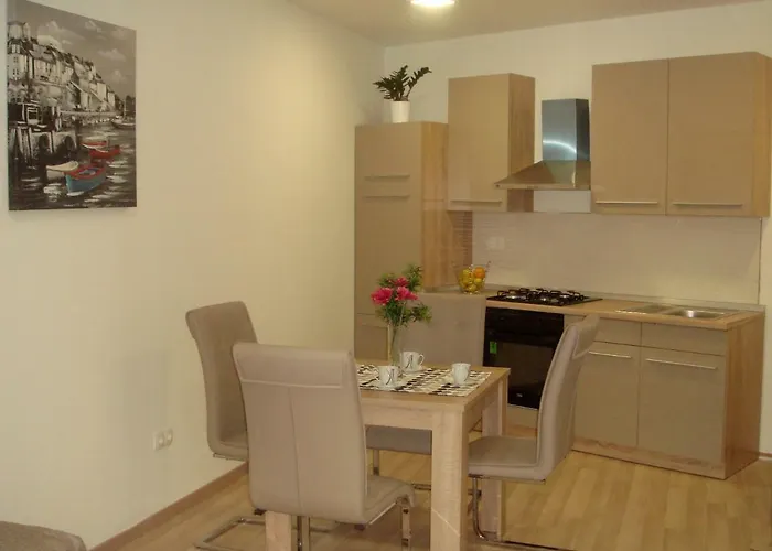 شقة Nik سيلتسي